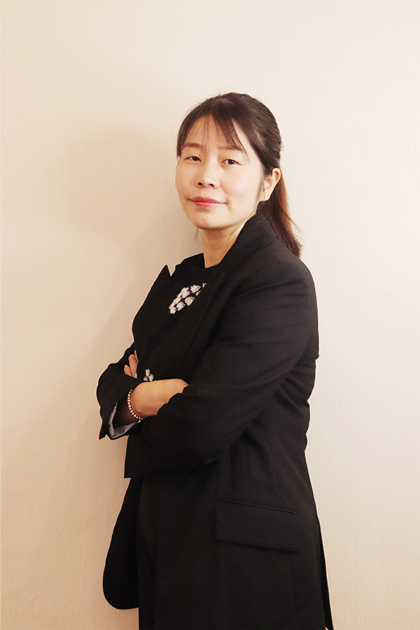 耀州吕瑶 本科学历,毕业于陕西师范大学